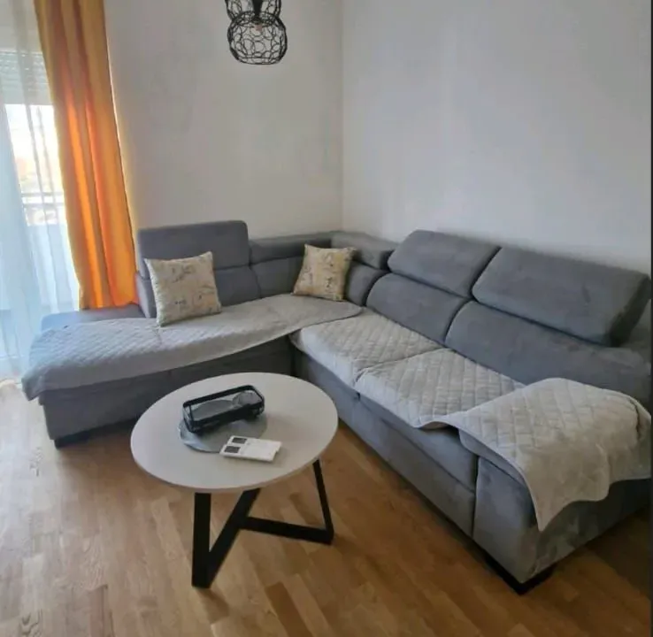 Prodaja, jednosoban stan, 44m², Pobrežje, Podgorica