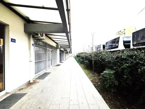 Rent, office space, 50m², Tuški Put, Podgorica - image 12