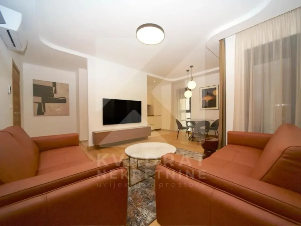 Rent, two bedroom apartment, 74m², City Kvart, Podgorica
