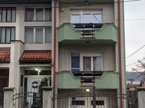 Prodaja, kuća, 274m², Tavrića obori, Jagodina - image 4