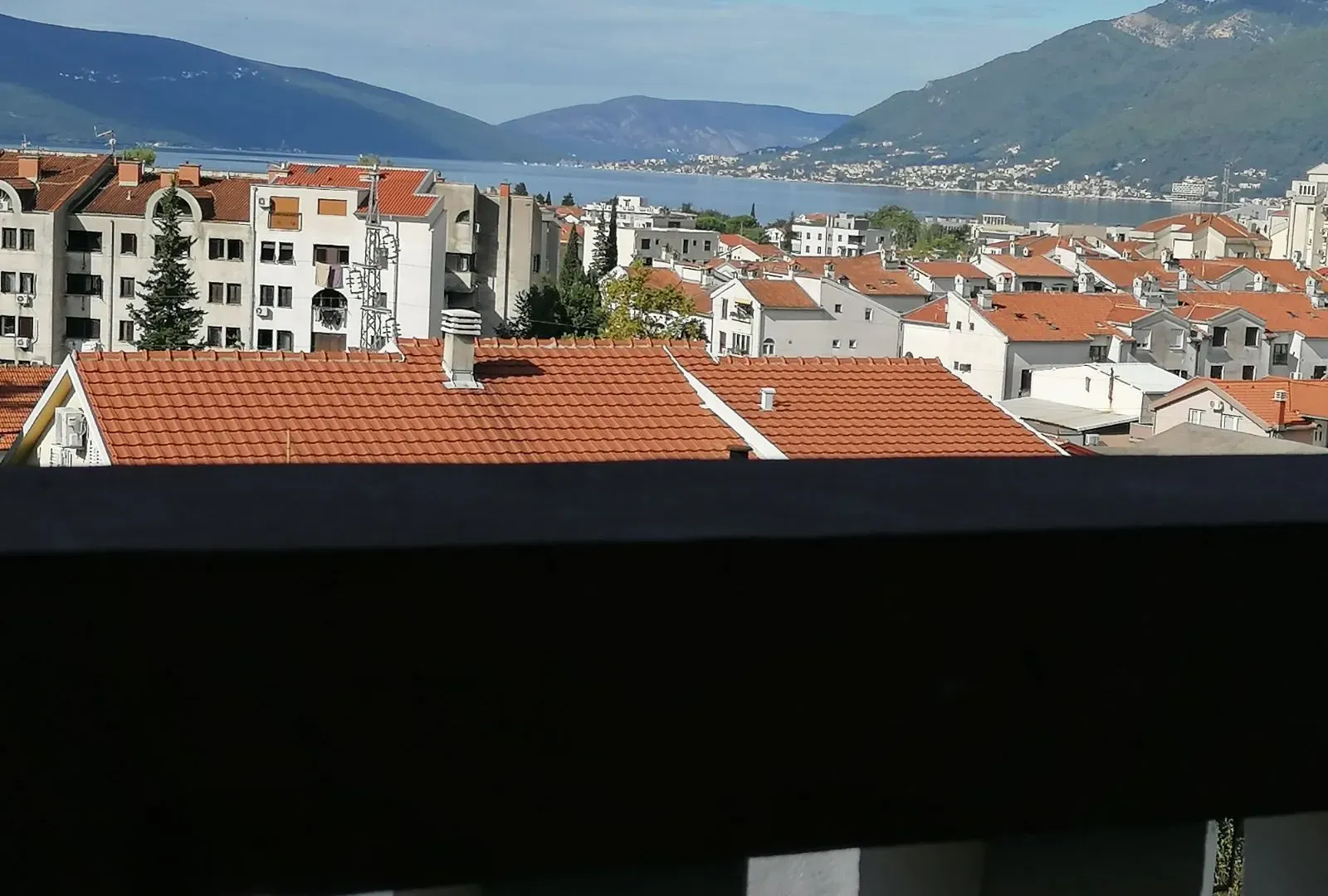 Rent, one bedroom apartment, 48m², Seljanovo, Tivat