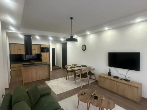 Sale, two bedroom apartment, 70m², Centar, Ulcinj - image 2