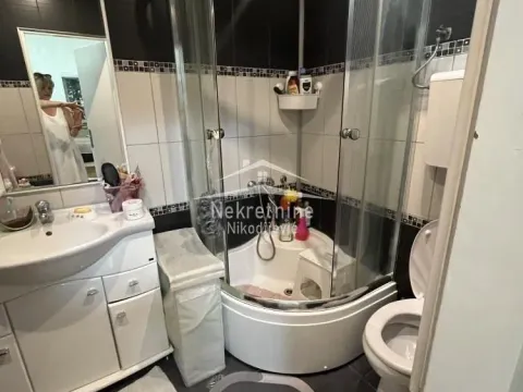 Sale, two bedroom apartment, 71m², Zemun Marije Bursać, Zemun Sve Podlokacije - image 10