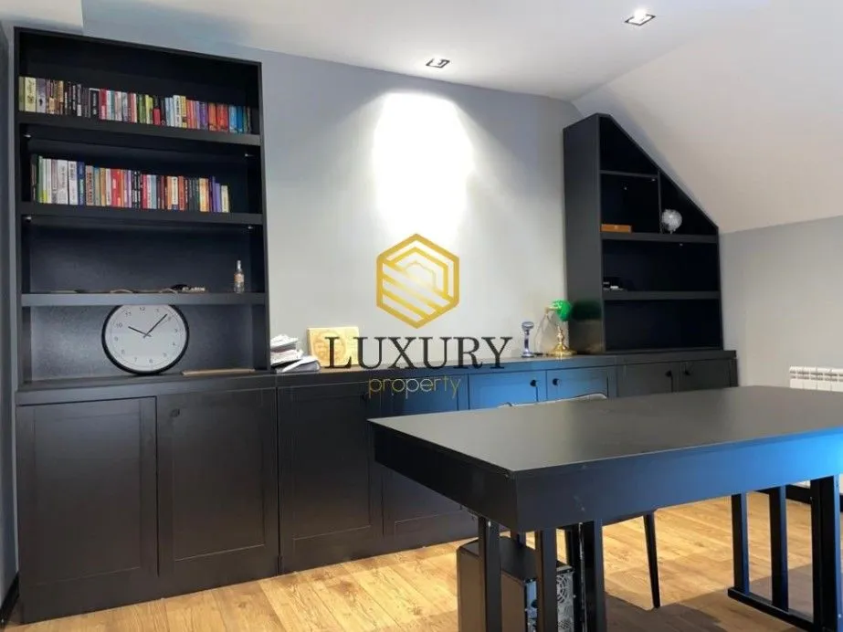 Rent, house, 380m², Zeta, Podgorica