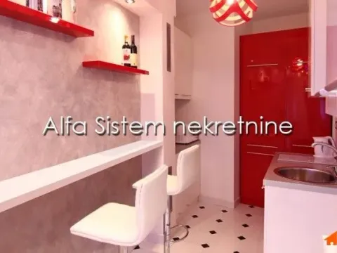 Rent, two bedroom apartment, 55m², Stari Grad, Beograd - image 4