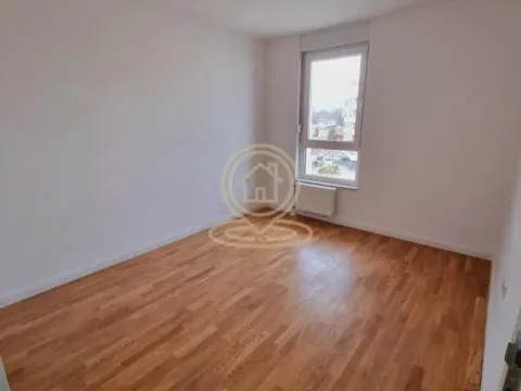 Prodaja, trosoban stan, 63m², Bulevar patrijarha Pavla, Novi Sad Sve Podlokacije - image 8