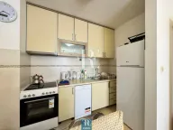 Izdavanje, dvosoban stan, 70m², Stari Aerodrom, Podgorica - image 4