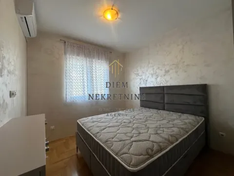 Izdavanje, jednosoban stan, 43m², Stari Aerodrom, Podgorica - image 6