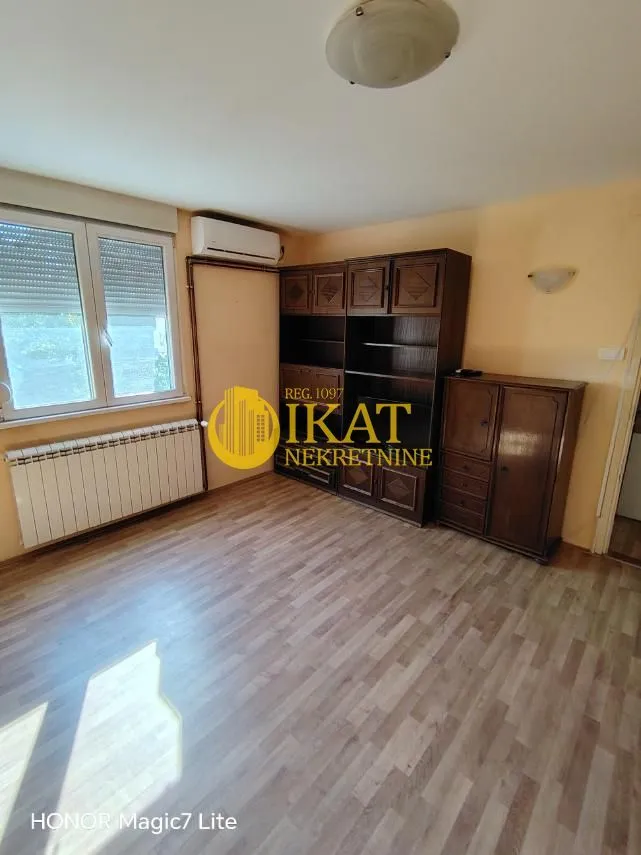 Prodaja, jednosoban stan, 38m², Padinska Skela, Palilula Sve Podlokacije