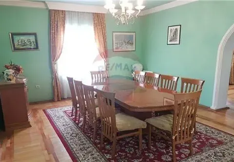 Prodaja, kuća, 489m², Zagorič, Podgorica - image 4