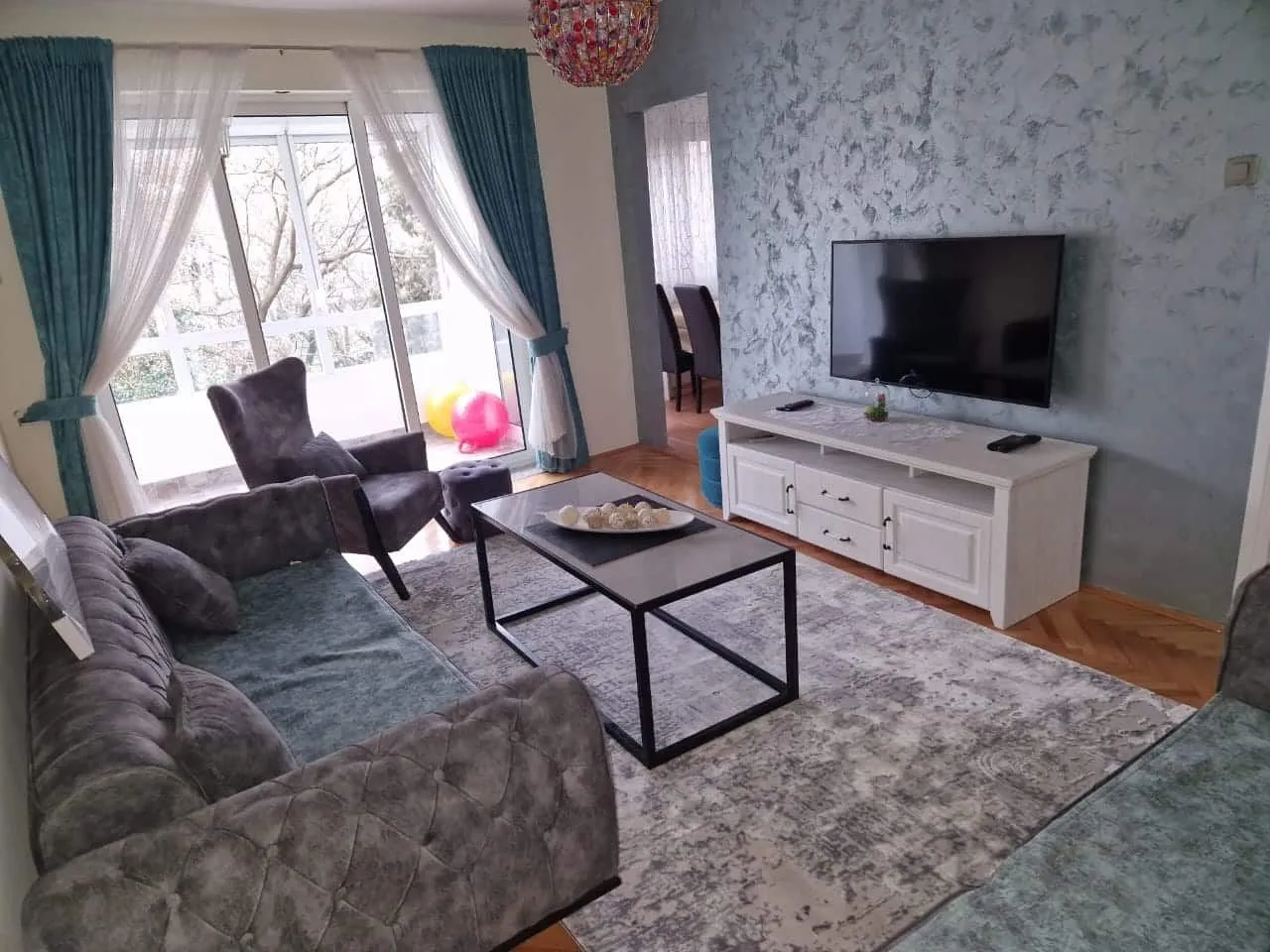 Izdavanje, jednosoban stan, 62m², Preko Morače, Podgorica