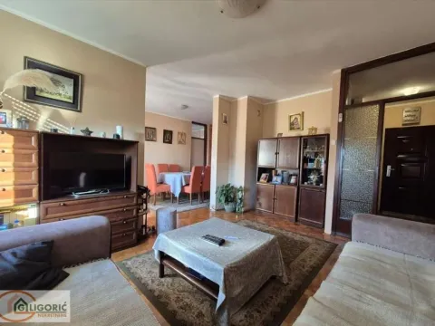 Prodaja, trosoban stan, 77m², Stari Grad, Beograd - image 6