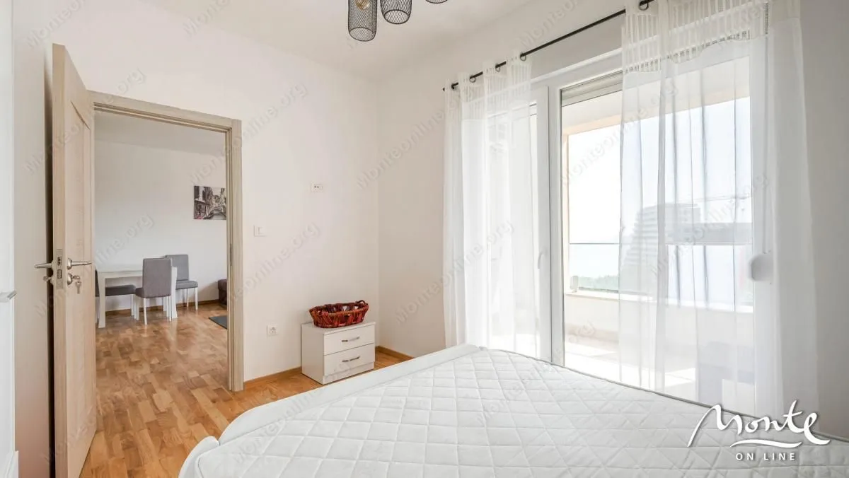 Sale, two bedroom apartment, 59m², Bečići, Budva