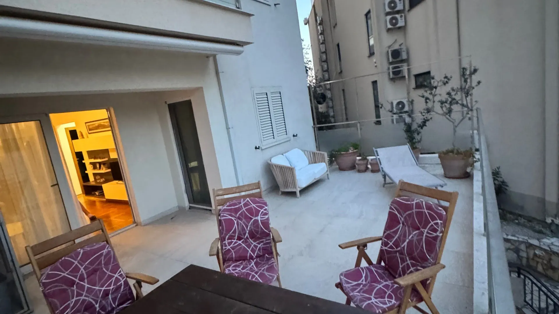Stan-na-dan, dvosoban stan, 120m², Pržno, Budva