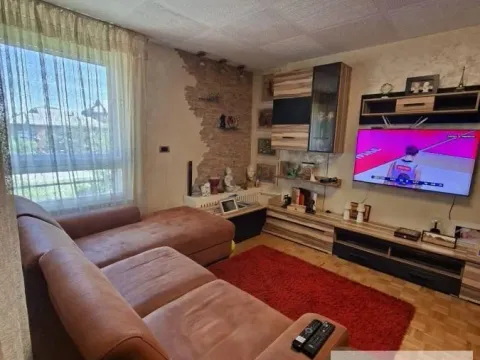 Sale, three bedroom apartment, 73m², Galenika, Beograd - image 1