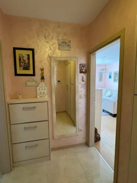Izdavanje, dvosoban stan, 70m², City Kvart, Podgorica - image 9