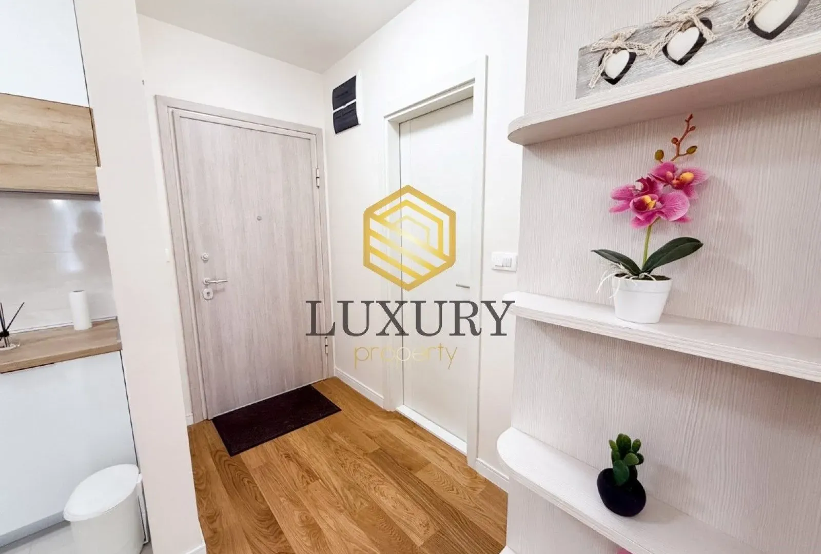 Rent, one bedroom apartment, 40m², Central Point, Podgorica