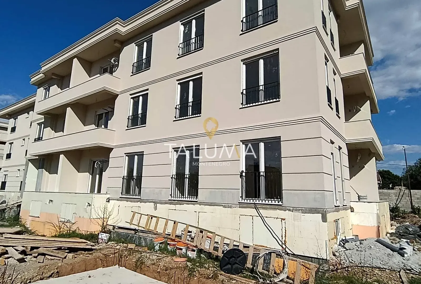 Prodaja, dvosoban stan, 54m², Zelenika, Podgorica
