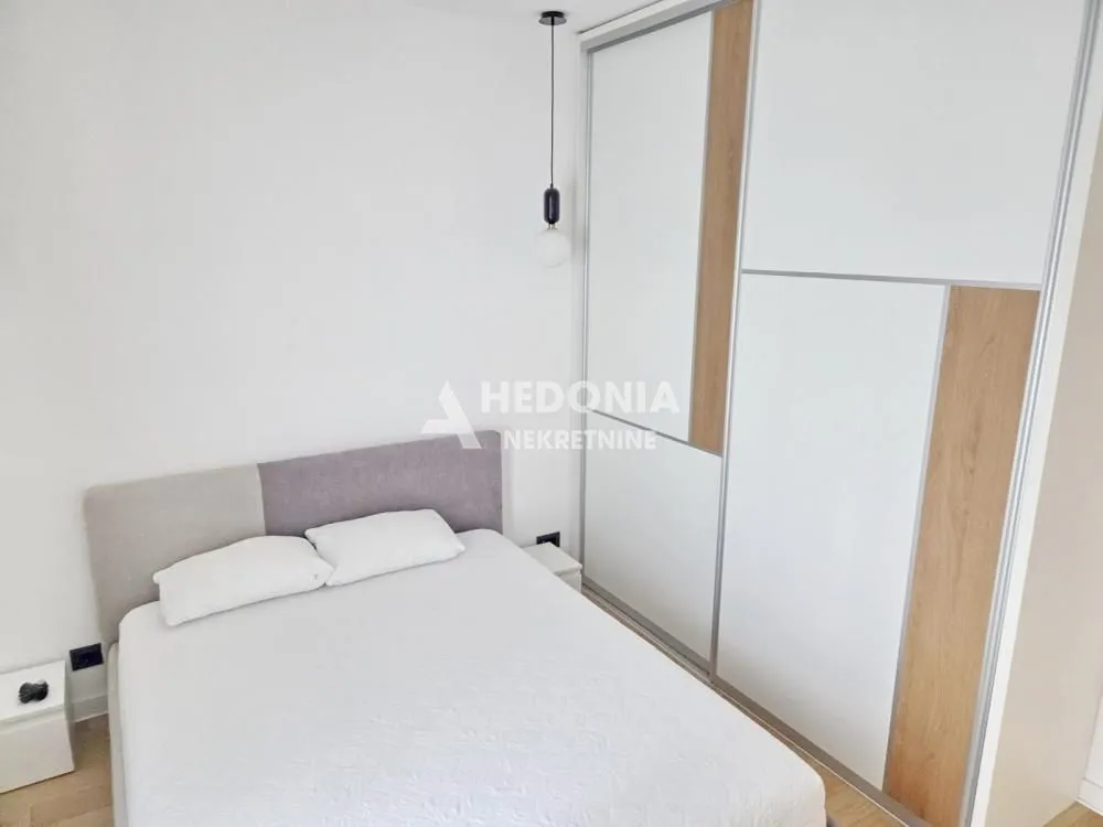 Rent, two bedroom apartment, 60m², Novi Beograd Sve Podlokacije, Beograd