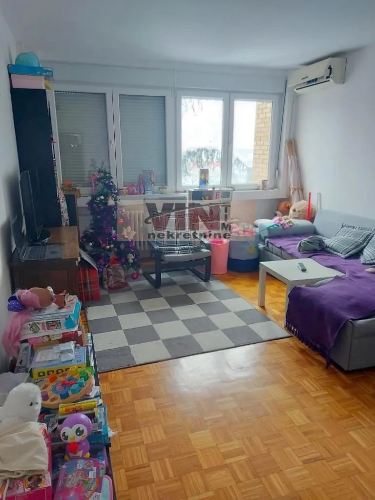 Prodaja, dvosoban stan, 61m², Denkova Basta, Zvezdara Sve Podlokacije
