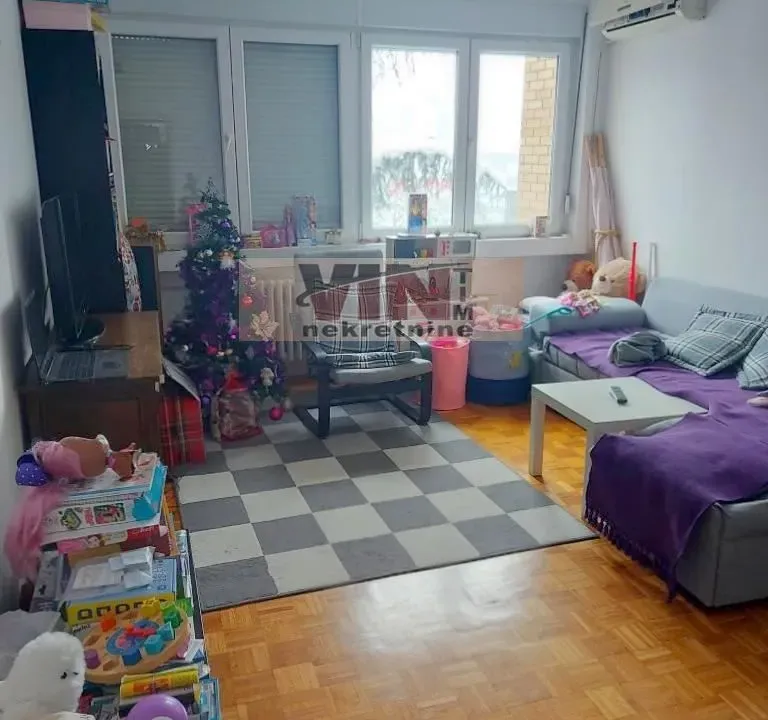 Prodaja, dvosoban stan, 61m², Denkova Basta, Zvezdara Sve Podlokacije