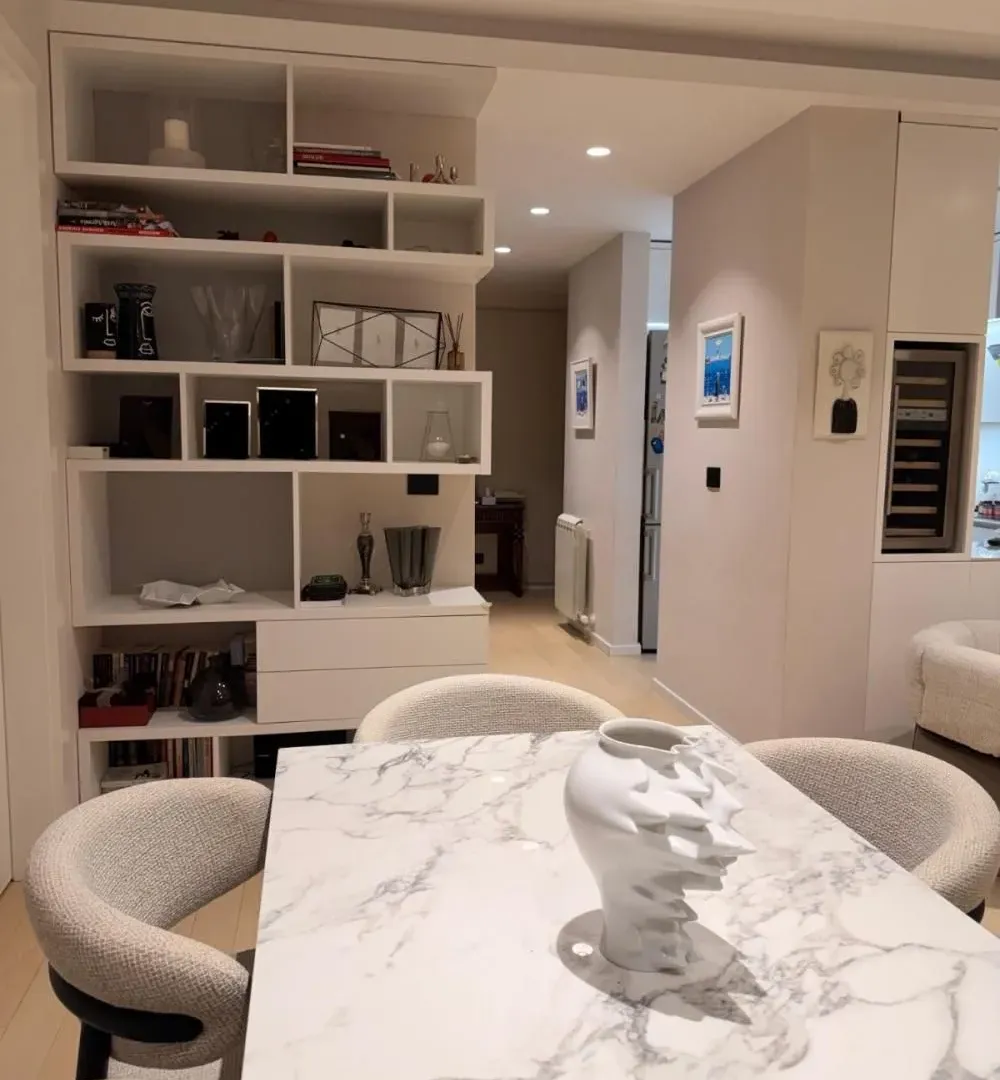Izdavanje, četvorosoban stan, 103m², Stari Grad, Beograd