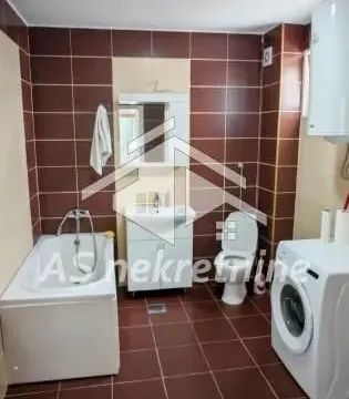 Izdavanje, trosoban stan, 74m², Gradska Bolnica, Zvezdara Sve Podlokacije - image 32