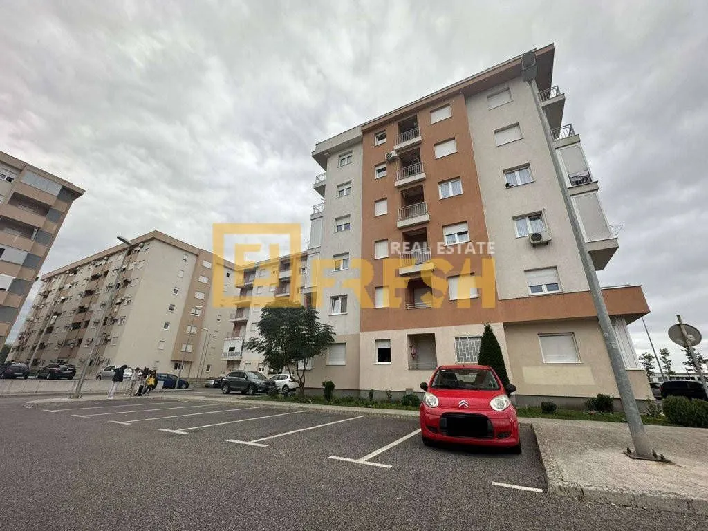 Izdavanje, jednosoban stan, 49m², Tuški Put, Podgorica