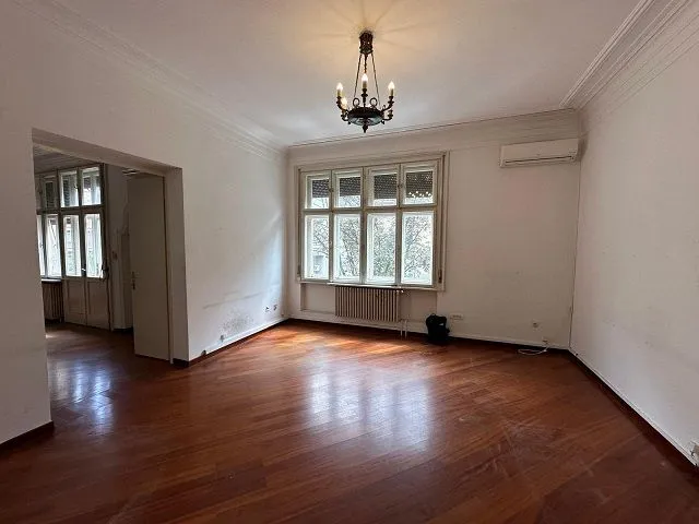 Rent, office space, 305m², Vračar, Šid