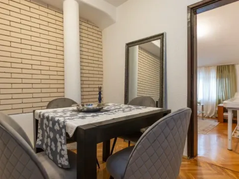 Sale, two bedroom apartment, 75m², Podgorica, Crna Gora - image 3