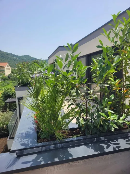 Rent, house, 169m², Lastva Grbaljska, Kotor