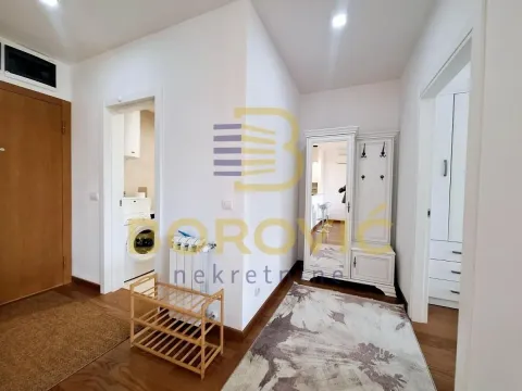 Rent, two bedroom apartment, 44m², Vračar Sve Podlokacije, Beograd - image 14