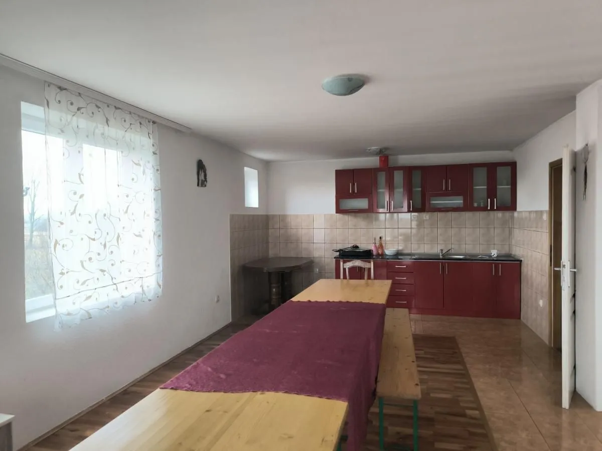 Prodaja, kuća, 194m², Ribare, Jagodina