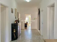 Prodaja, kuća, 540m², Jajinci, Voždovac Sve Podlokacije - image 17