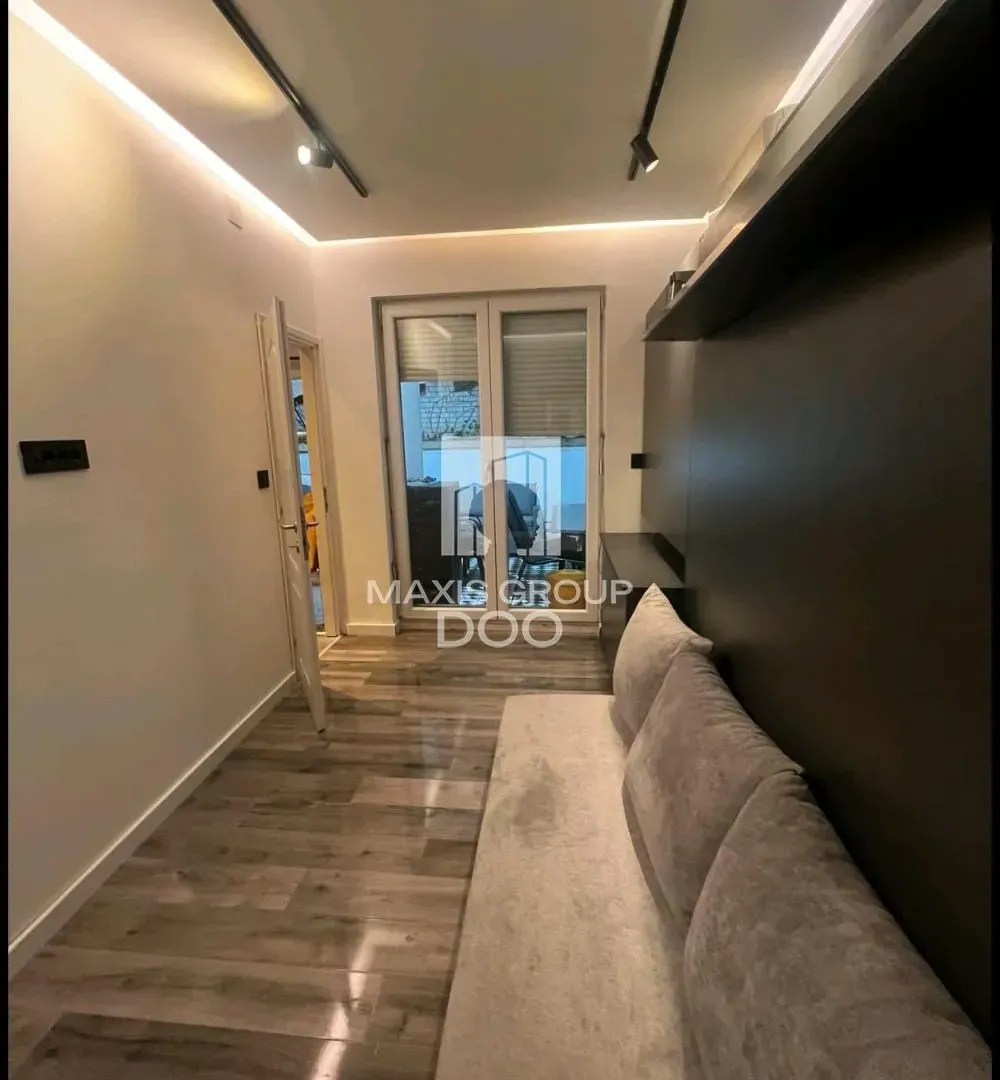 Rent, two bedroom apartment, 43m², Voždovac Sve Podlokacije, Beograd