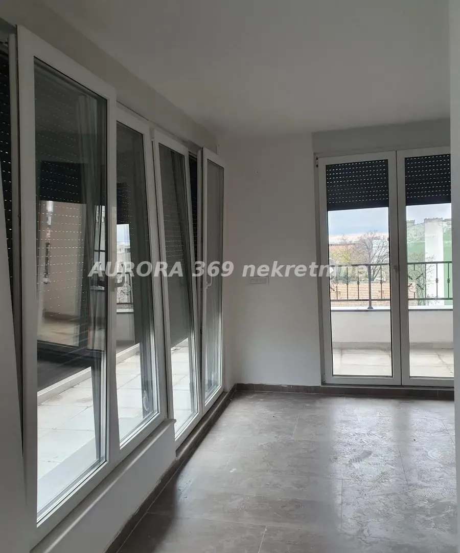 Prodaja, trosoban stan, 112m², Ruma, Srbija