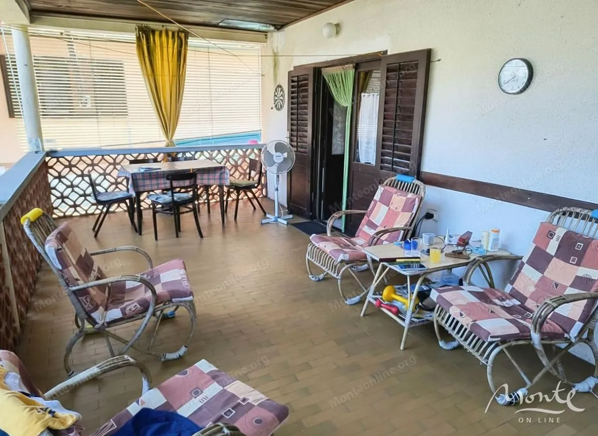 Prodaja, kuća, 77m², Stoliv, Kotor