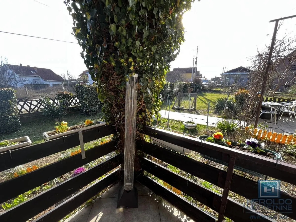 Prodaja, kuća, 218m², Budžino brdo, Jagodina