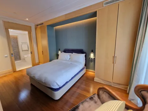 Sale, one bedroom apartment, 80m², Tivat, Crna Gora - image 25