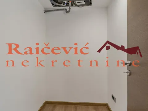 Sale, two bedroom apartment, 70m², Filmski Grad, Beograd - image 7