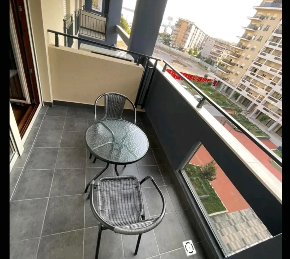Izdavanje, dvosoban stan, 69m², Master Kvart, Podgorica