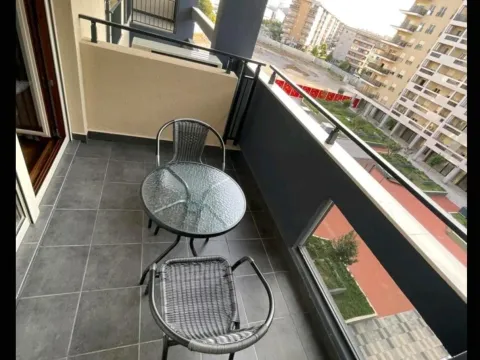 Izdavanje, dvosoban stan, 69m², Master Kvart, Podgorica - image 3