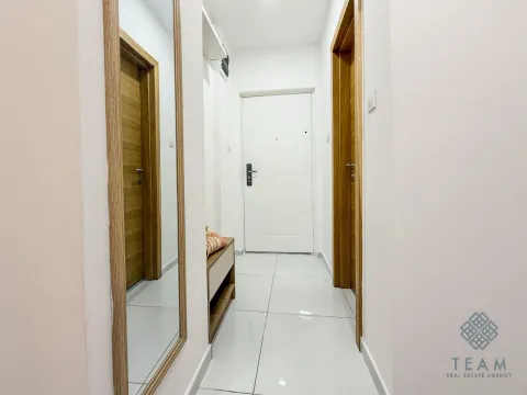 Prodaja, trosoban stan, 89m², Pejton, Podgorica - image 17