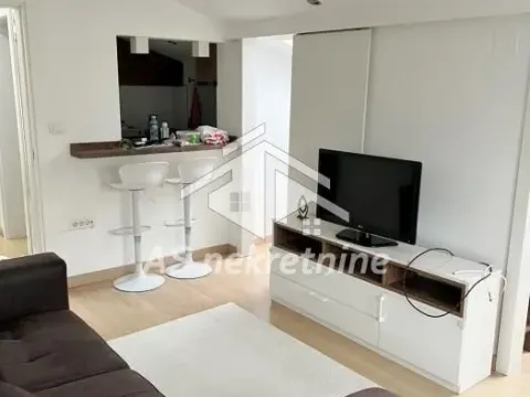 Rent, two bedroom apartment, 50m², Denkova Basta, Zvezdara Sve Podlokacije - image 3