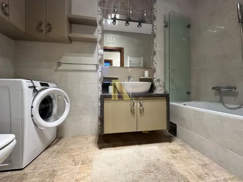 Izdavanje, trosoban stan, 74m², Sajmište, Novi Sad - image 10