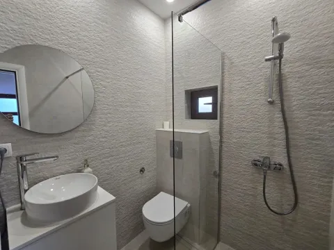 Prodaja, jednosoban stan, 50m², Kalimanj, Tivat - image 14