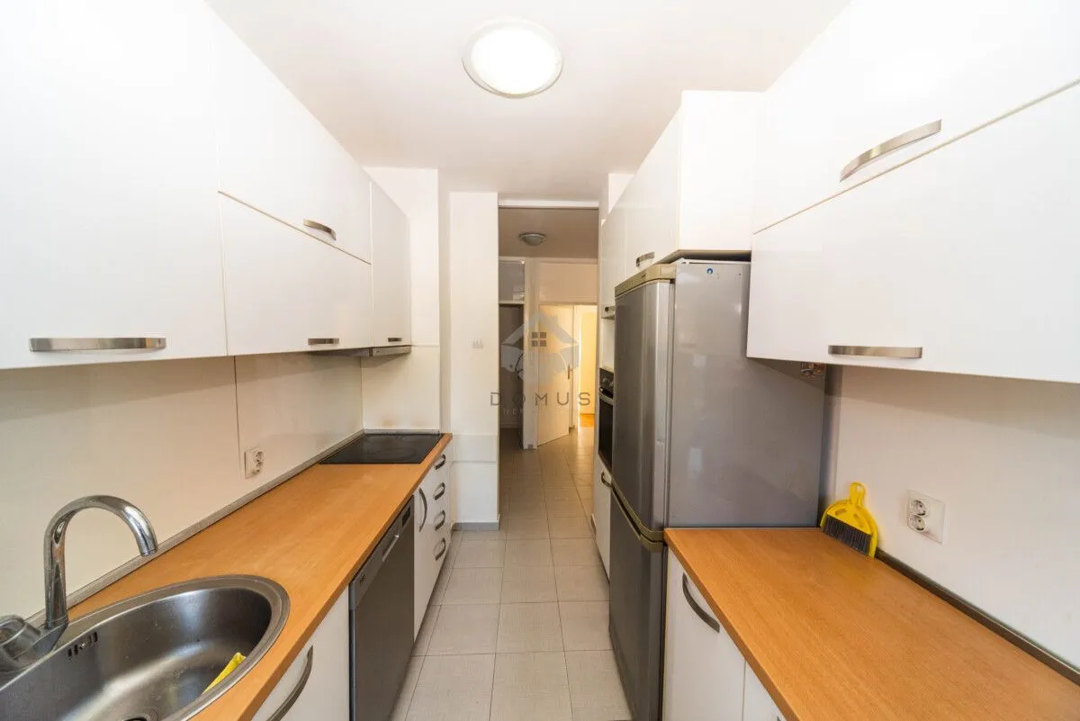 Rent, two bedroom apartment, 80m², Blok 9, Podgorica