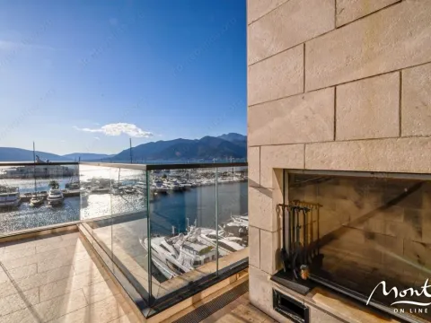 Prodaja, trosoban stan, 381m², Tivat, Crna Gora - image 20