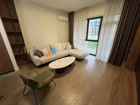 Rent, three bedroom apartment, 79m², Savski Venac, Beograd - image 2
