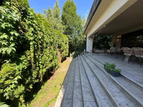 Rent, apartment, 220m², Savski Venac, Beograd - image 20